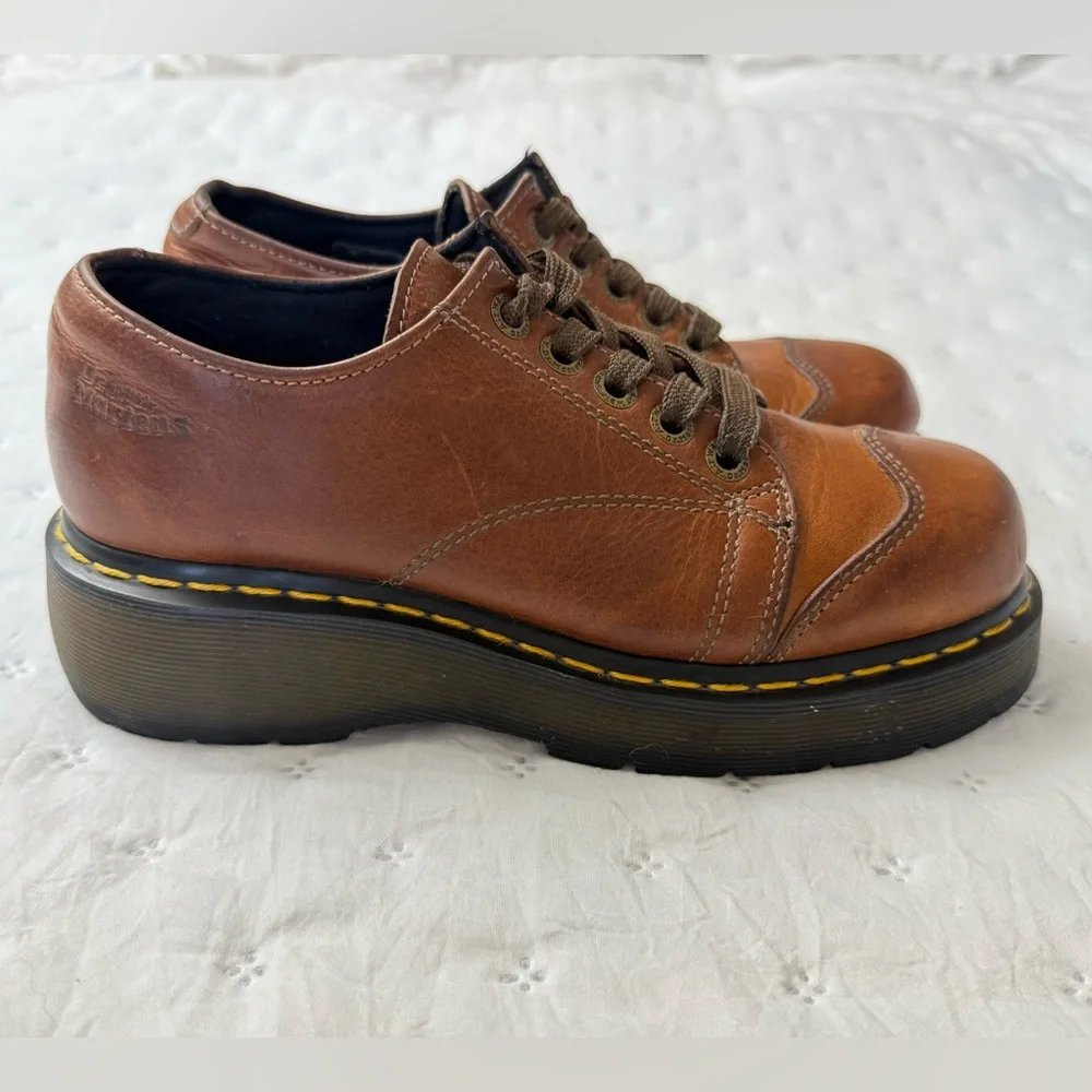 Dr. Martens Brown Leather Women’s oxfords